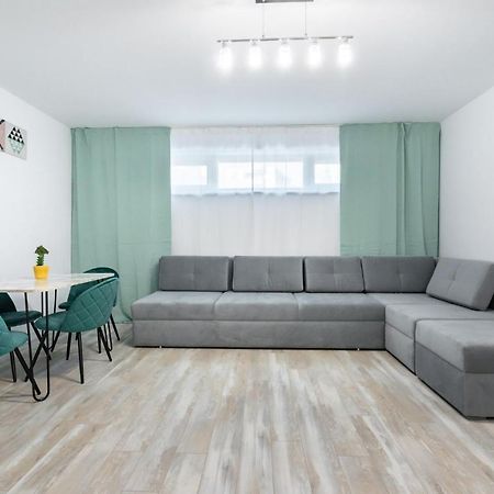 Central Apartment Diamond 布加勒斯特 外观 照片
